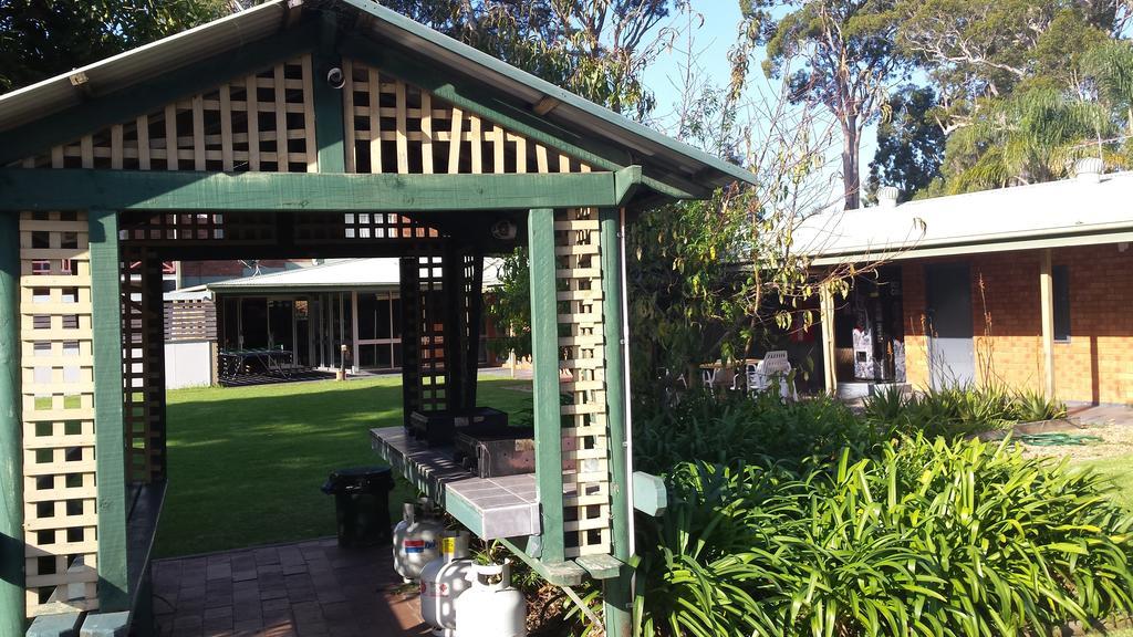 Bay Waters Holiday Resort Batemans Bay Exterior photo